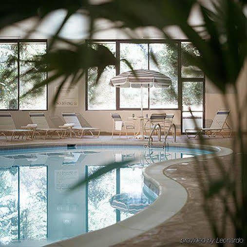 Hotel I-64 Richmond Dumbarton 外观 照片
